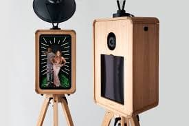 Plug-and-play photobooth cabine, geschikt voor branding en props.